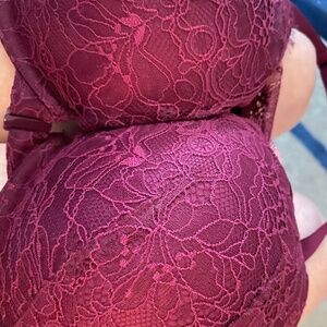 Victoria Secret front closure underwire Bra size 36DD NWT